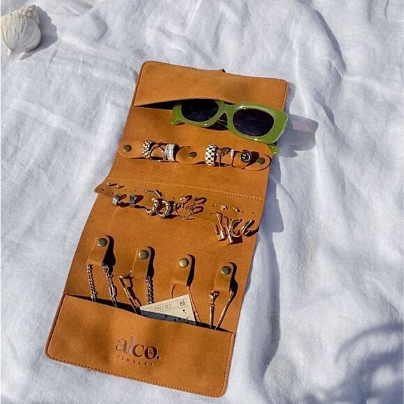 Alco Travel Jewelry Case - Picture 1 of 3